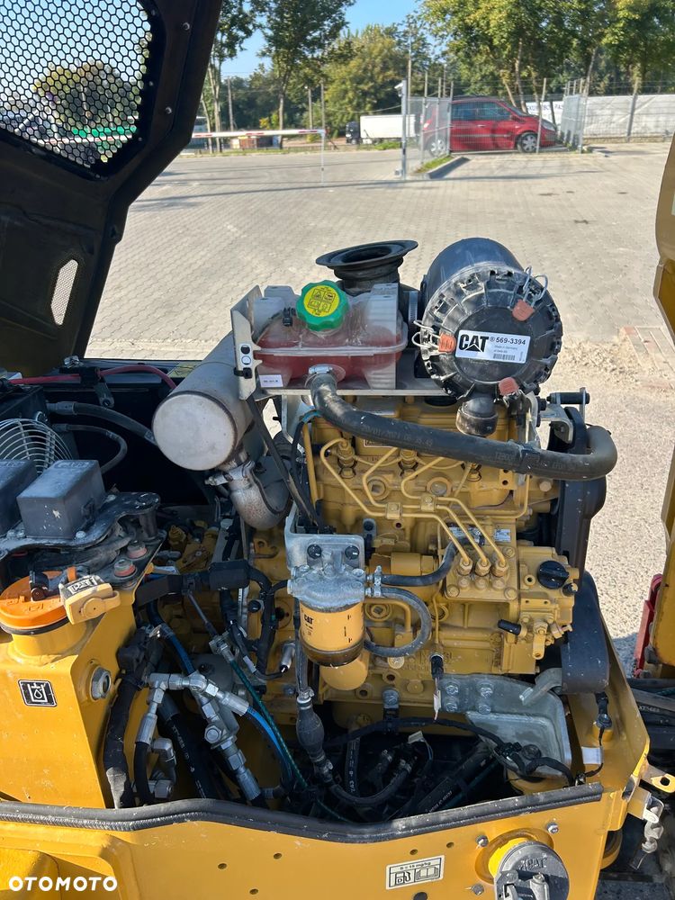 Caterpillar CB2.7GC - 5