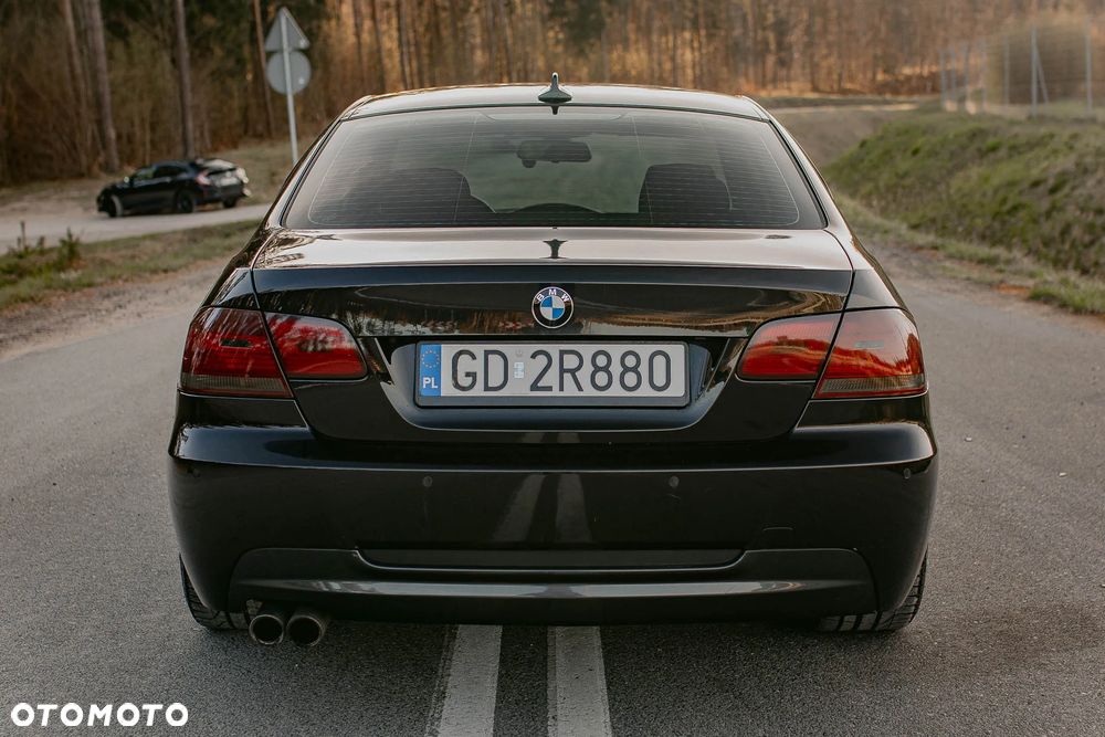 BMW Seria 3 330d - 3