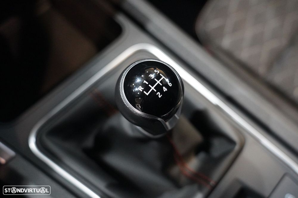 SEAT Leon ST 2.0 TDI FR - 22