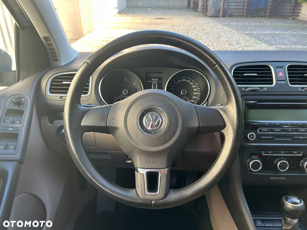 Volkswagen Golf 1.6 TDI Trendline - 17
