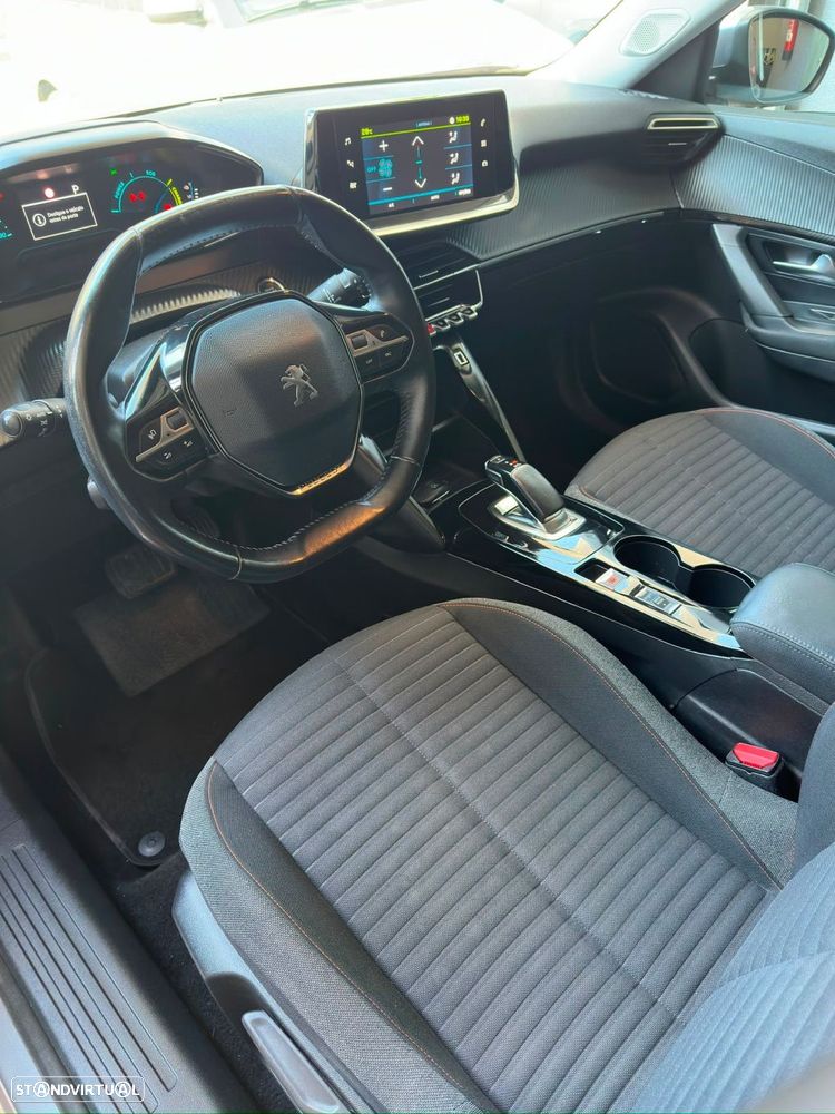 Peugeot e-2008 50 kWh Active Pack - 8