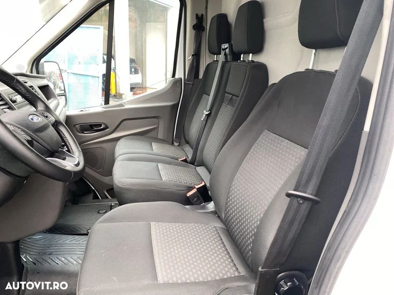 Ford Transit - 10