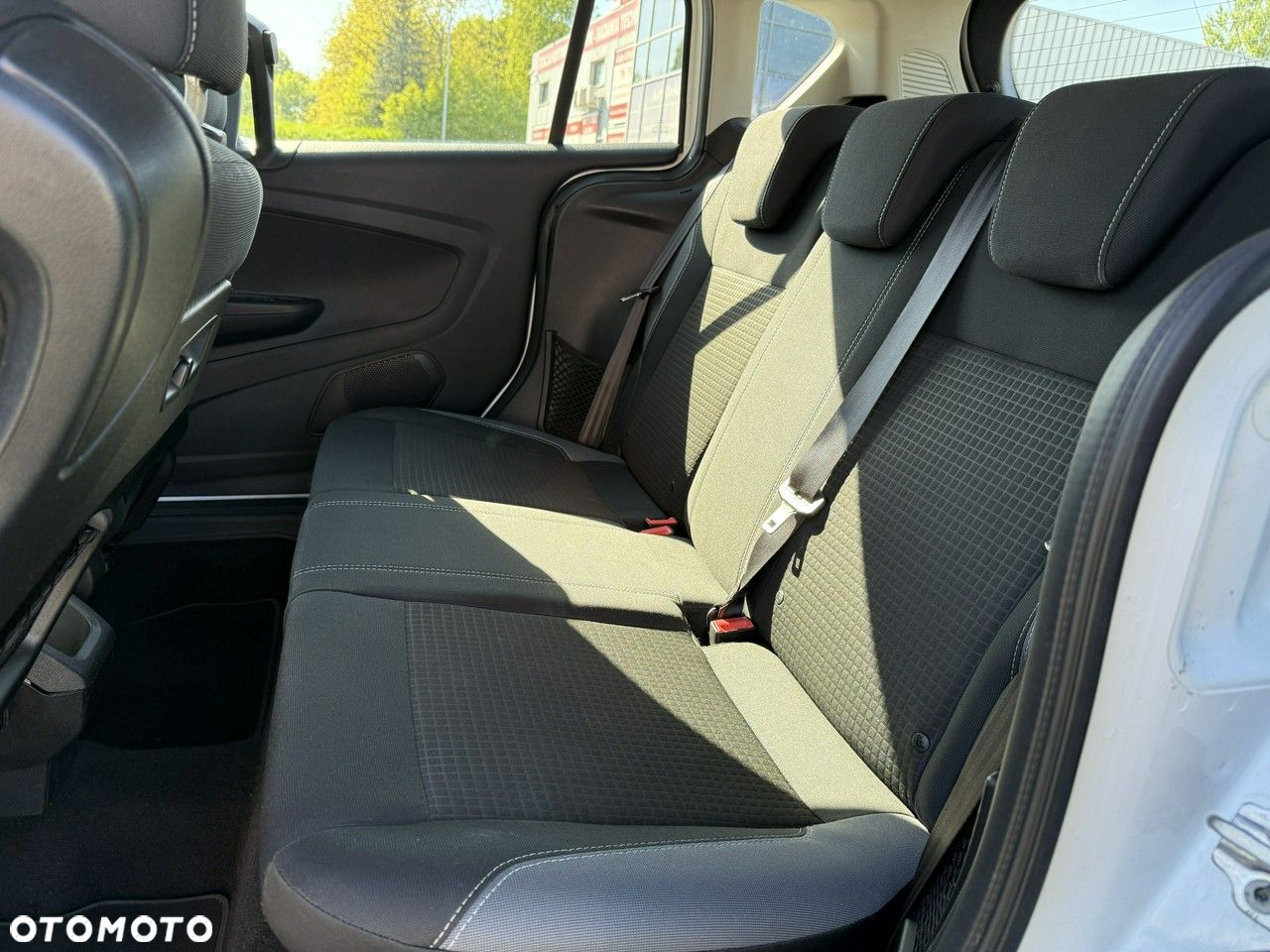Ford B-MAX - 21