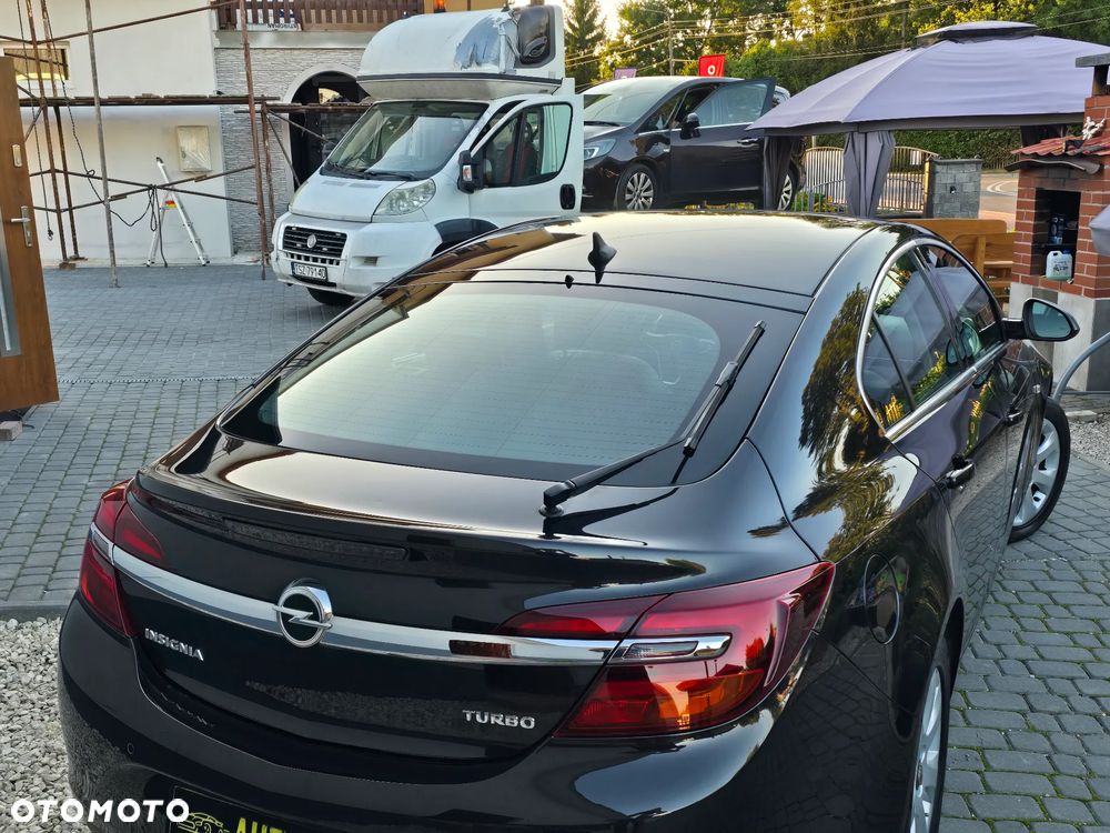 Opel Insignia 1.6 T Cosmo S&S - 14