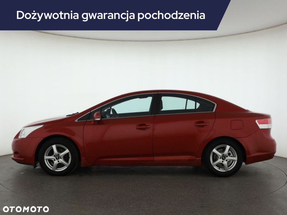 Toyota Avensis - 4