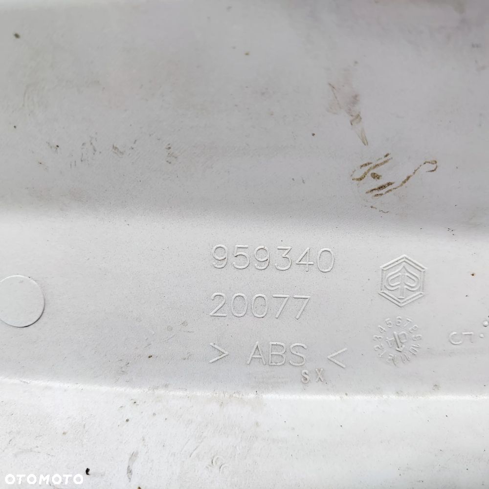 Owiewka, osłona, bok, boczek, zadupek, ogon Piaggio NRG - 15