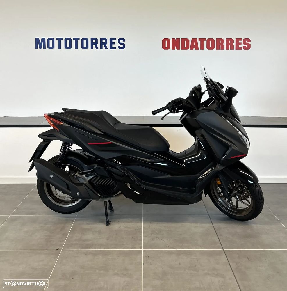Honda Forza NSS125 Forza SE - 1