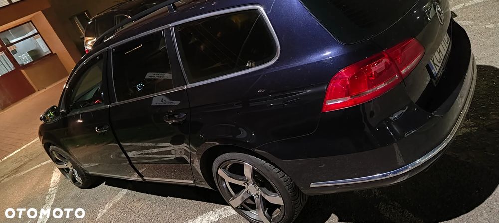 Volkswagen Passat 2.0 TDI Comfortline DSG - 18