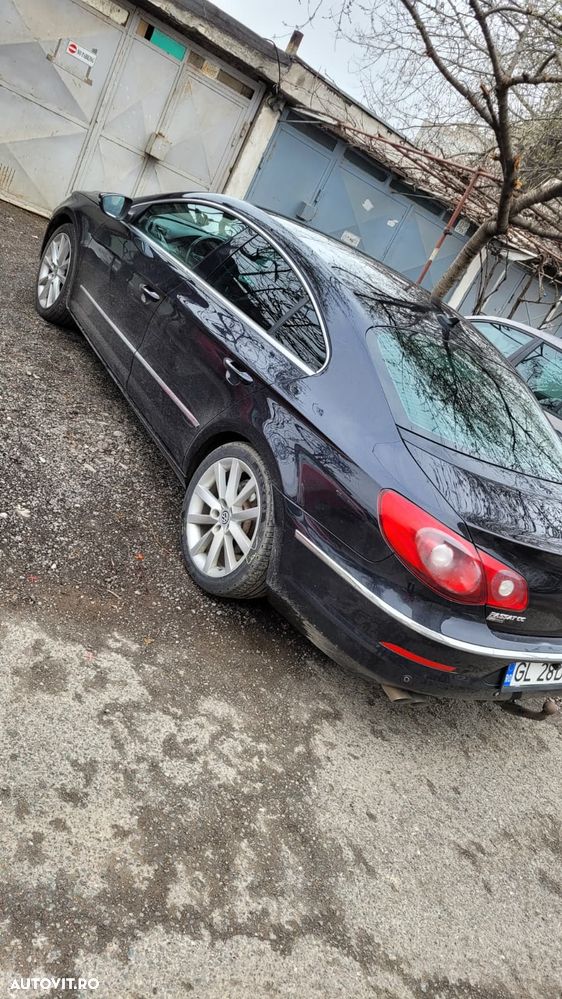 Volkswagen Passat 2.0TDI Comfortline DPF DSG - 10