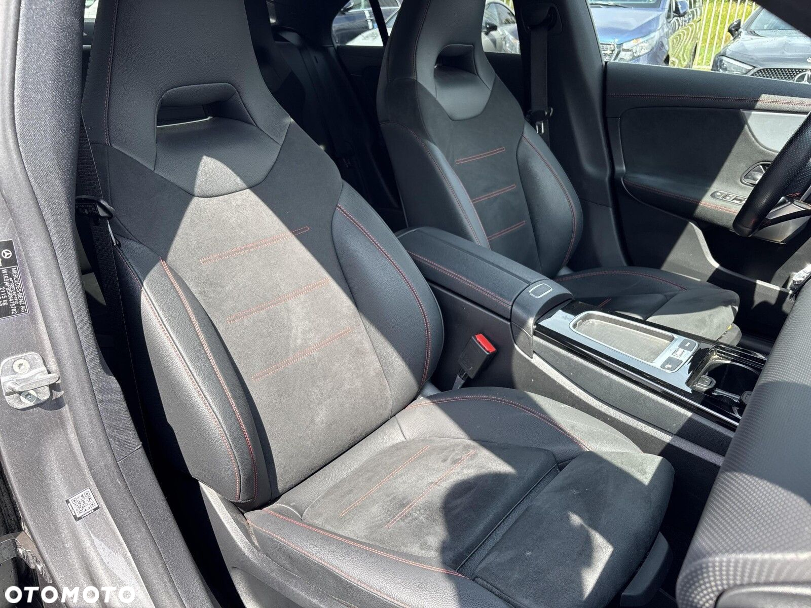 Mercedes-Benz CLA - 17