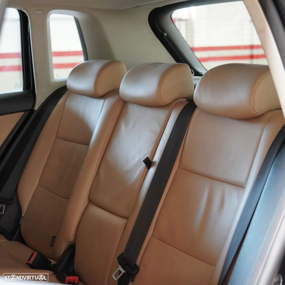 VW Tiguan 2.0 TDi Trend BlueMotion - 12