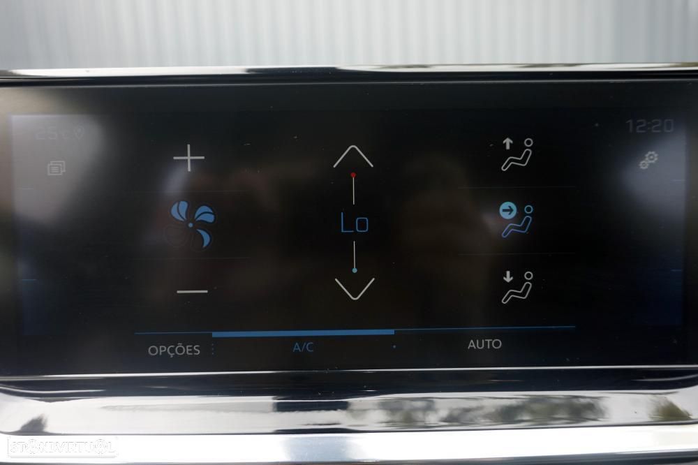 Peugeot 2008 1.2 PureTech GT Line - 19