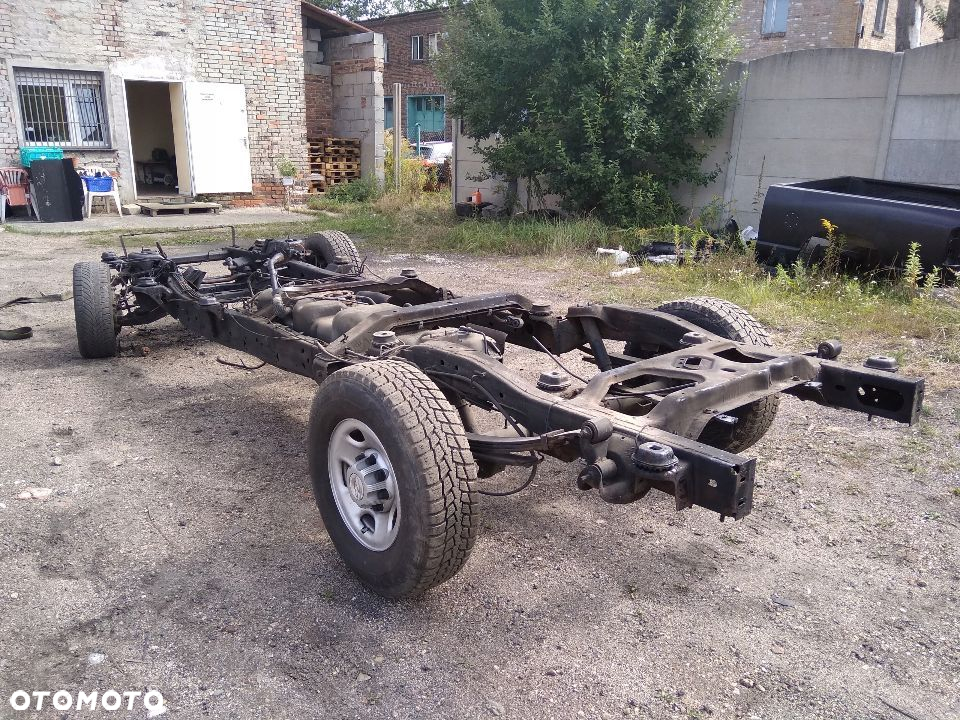 CHEVROLET EXPRESS GMC SAVANA zacisk hamulcowy lewy prawy przod przedni 2500 3500 suburban 4.3 v6 4.8 5.3 6.0 6.6 v8 hummer h2 h3 AVALANCHE SILVERADO SIERRA YUKON XL CADILLAC DEVILLE DTS caliper front - 5