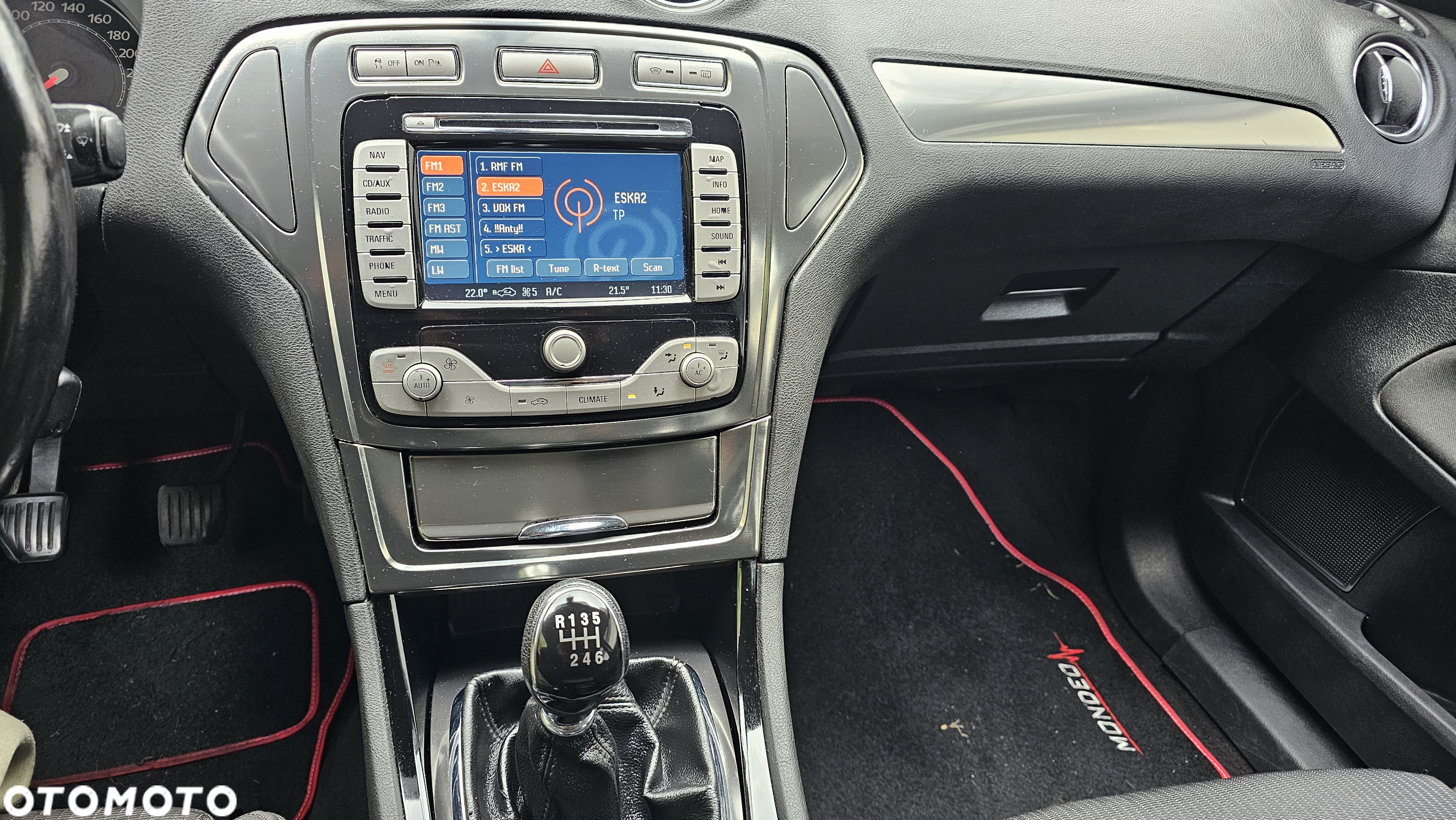 Ford Mondeo 2.0 TDCi Titanium - 12