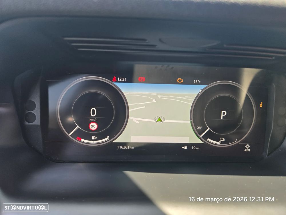 Land Rover Discovery Sport - 24