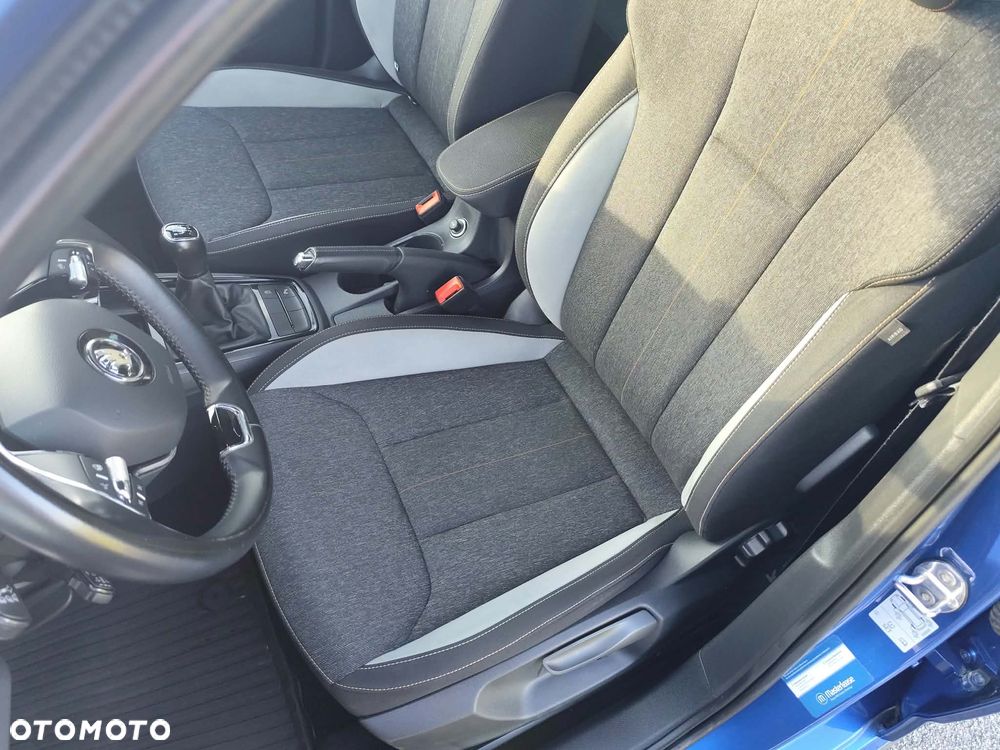 Skoda Kamiq 1.0 TSI Style - 30