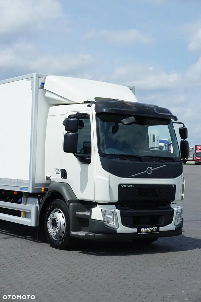 Volvo FL / 280 / EURO 6 / IZOTERMA + WINDA / 18 PALET / ŁAD. 9540 KG - 21