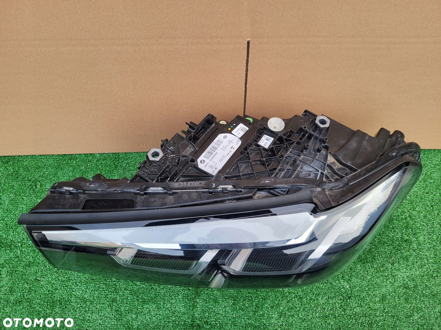 Bmw 5 G30 lift lampa przod lewa full led idealna - 4