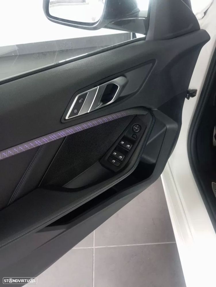 BMW 118 — fotografia 16