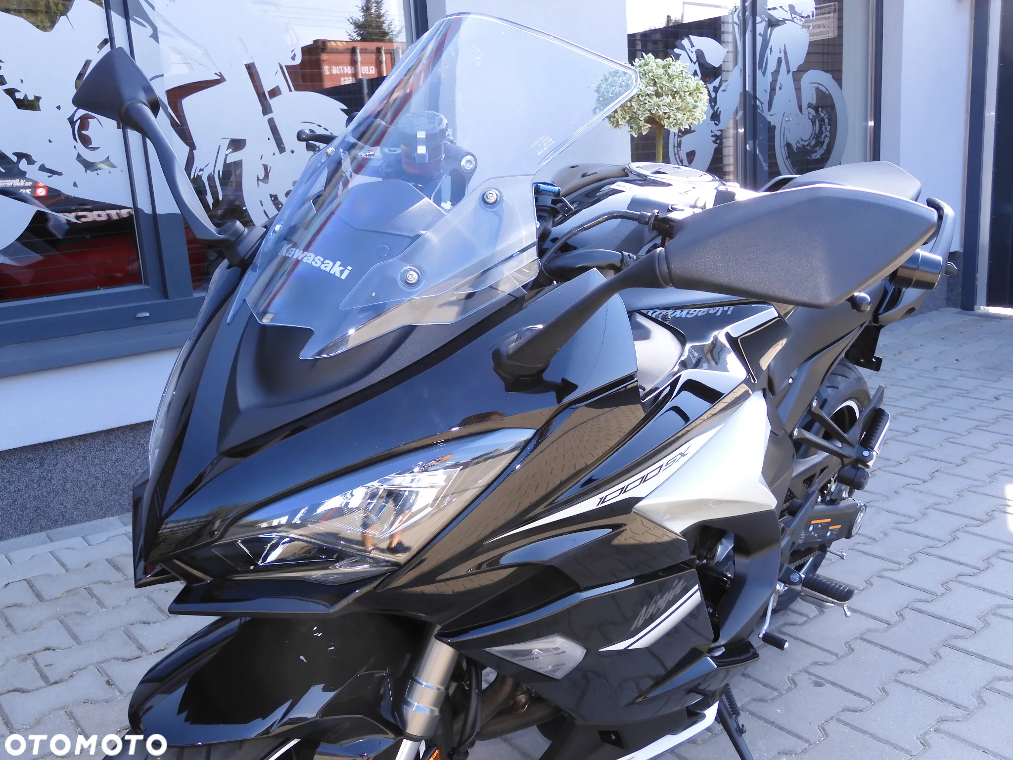 Kawasaki Ninja 1000 SX - 21