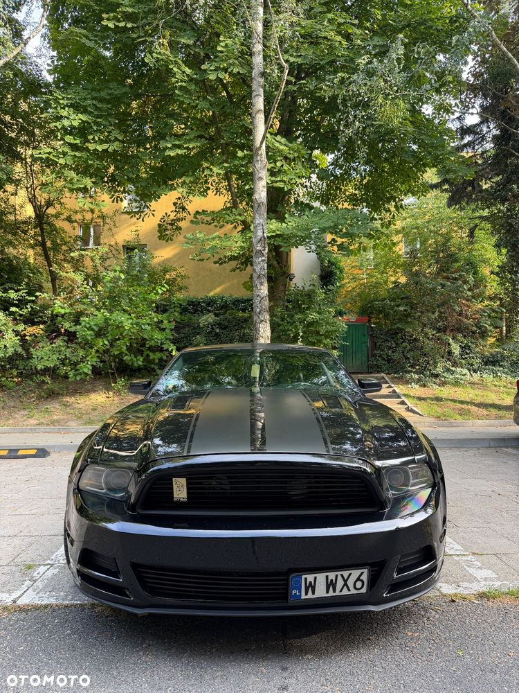 Ford Mustang 5.0 V8 GT - 2
