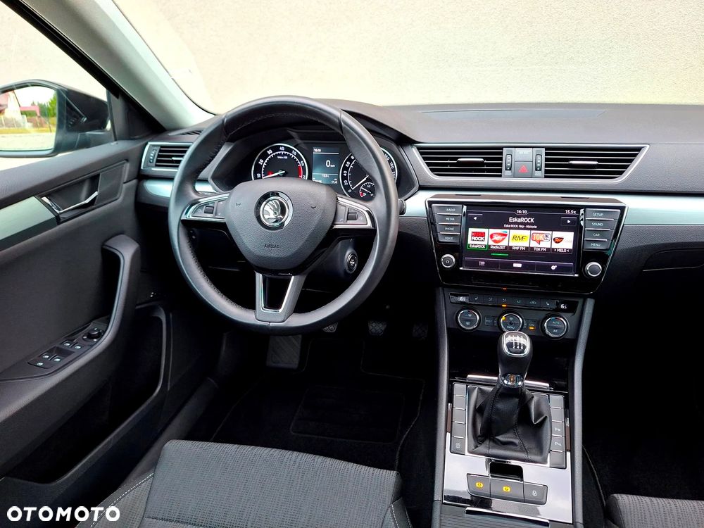 Skoda Superb 1.8 TSI Ambition - 27