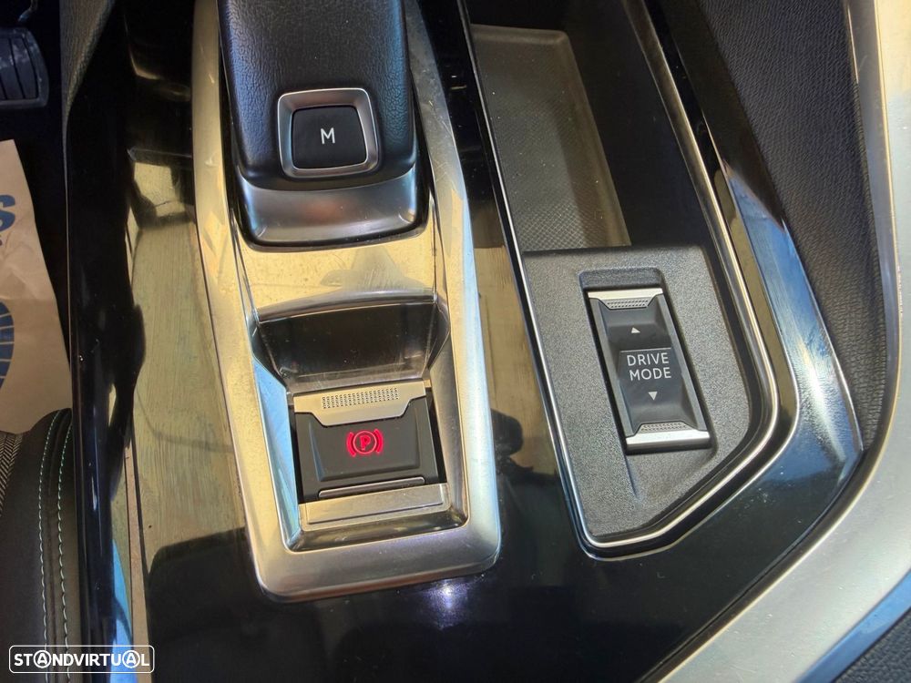 Peugeot 5008 1.5 BlueHDi Allure Pack EAT8 - 15