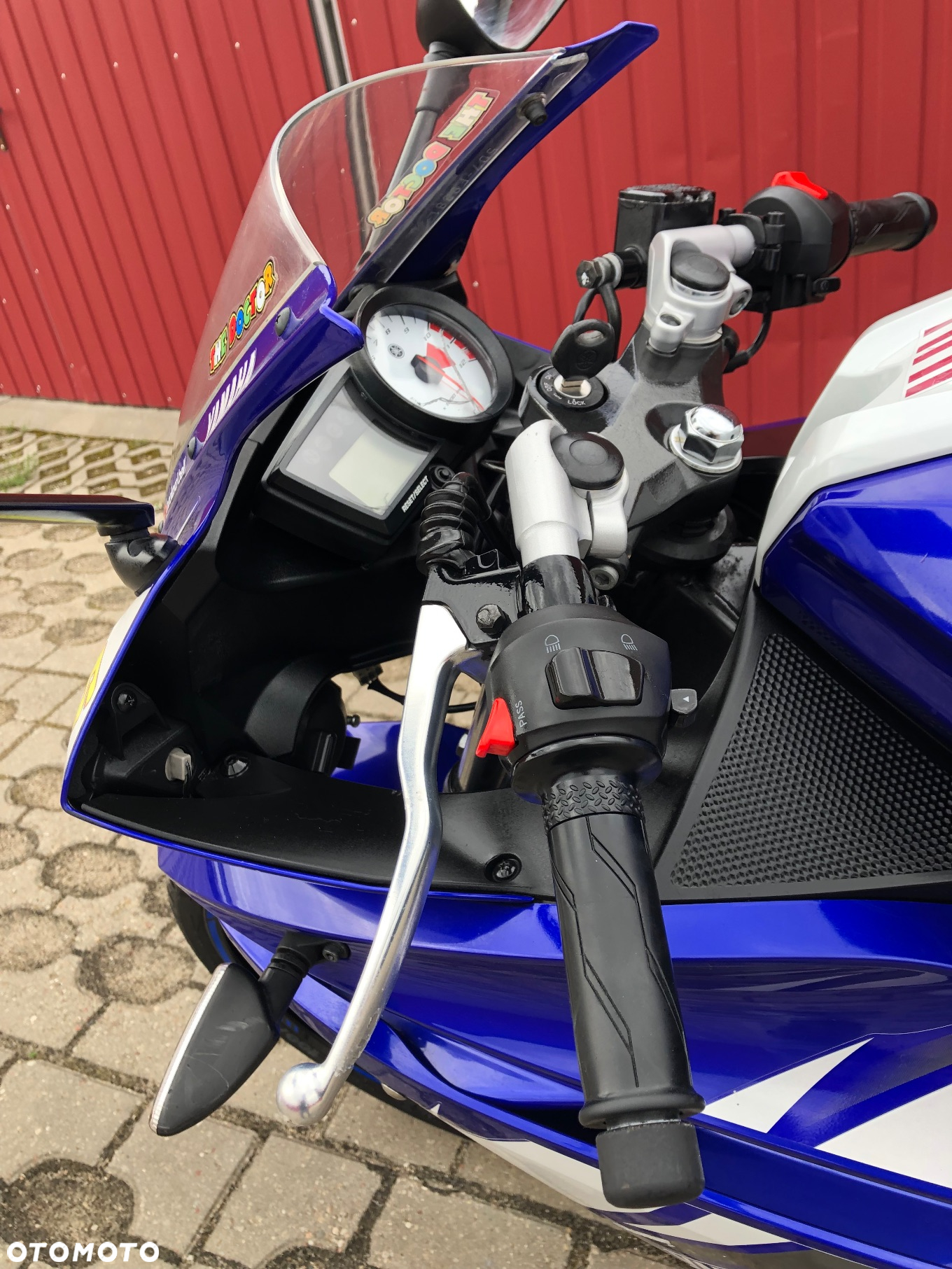 Yamaha YZF - 14