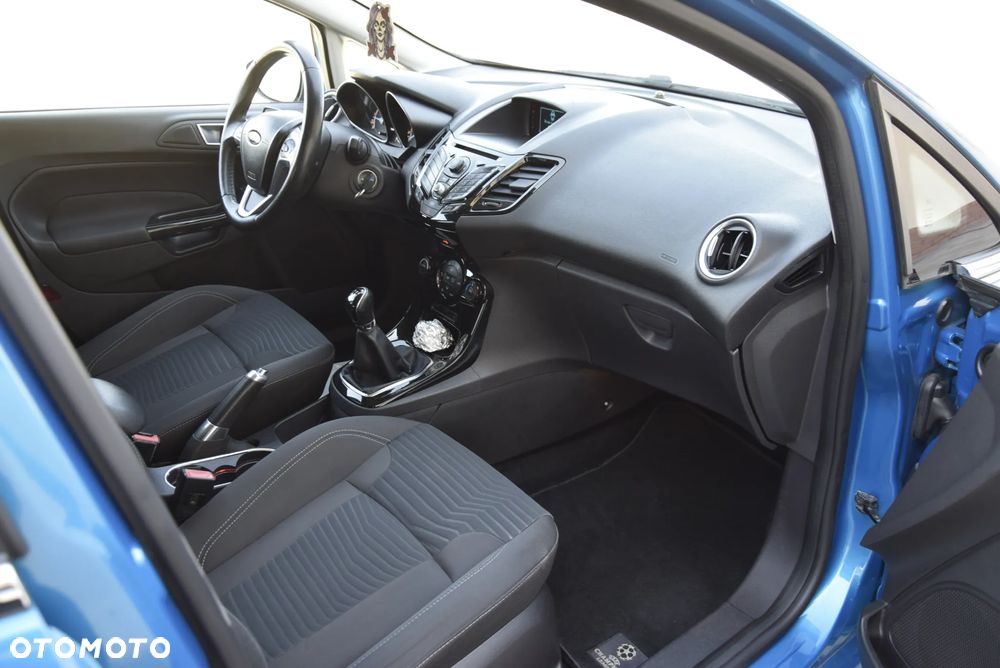 Ford Fiesta 1.6 TDCi Titanium X - 21