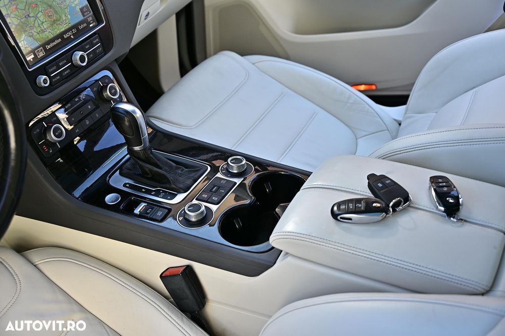 Volkswagen Touareg 3.0 V6 TDI SCR Blue Motion DPF Automatik Exclusive - 12