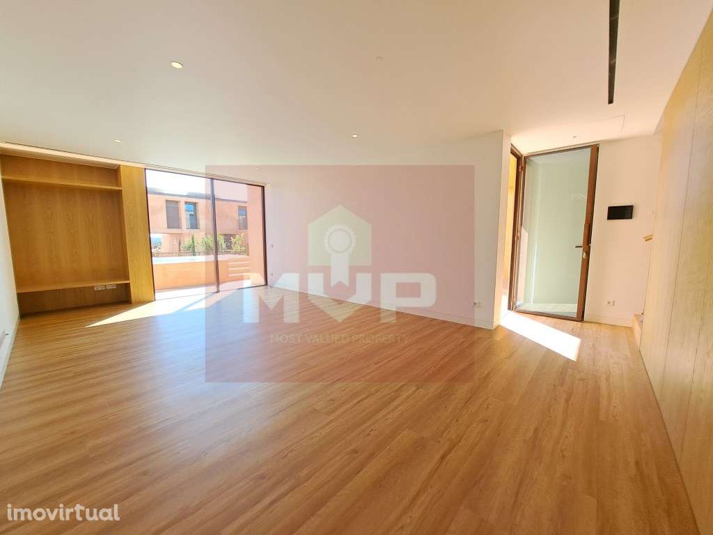 Moradia V3 com piscina e garagem em Vilamoura - Grande imagem: 3/41