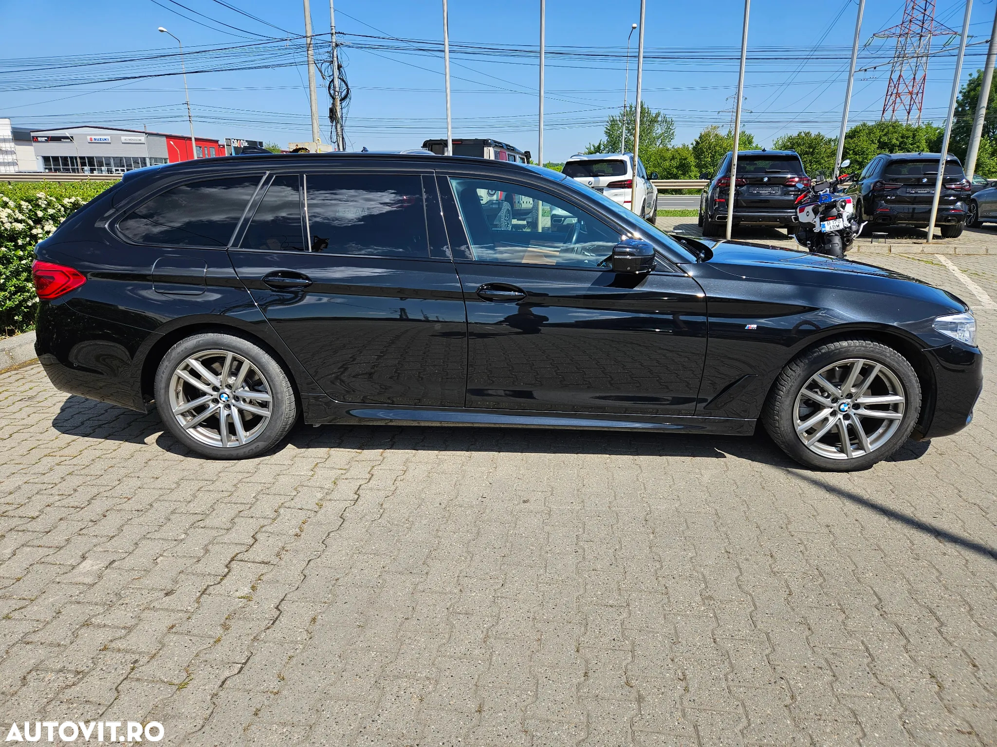 BMW Seria 5 520d Touring Aut. M Sport Edition - 4