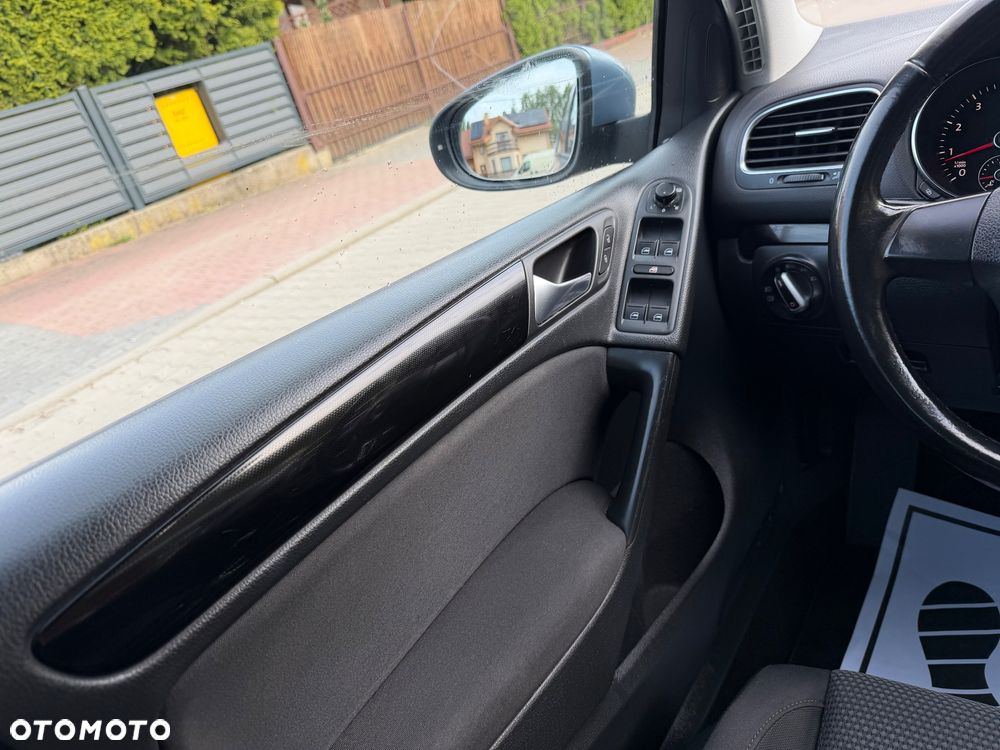 Volkswagen Golf 1.6 Edition - 27
