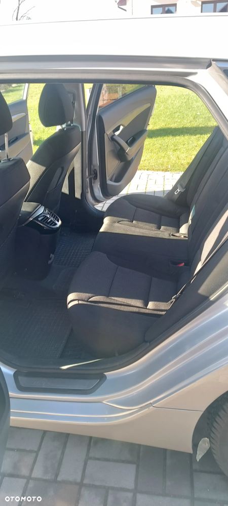 Hyundai i40 1.7 CRDi Comfort + - 11