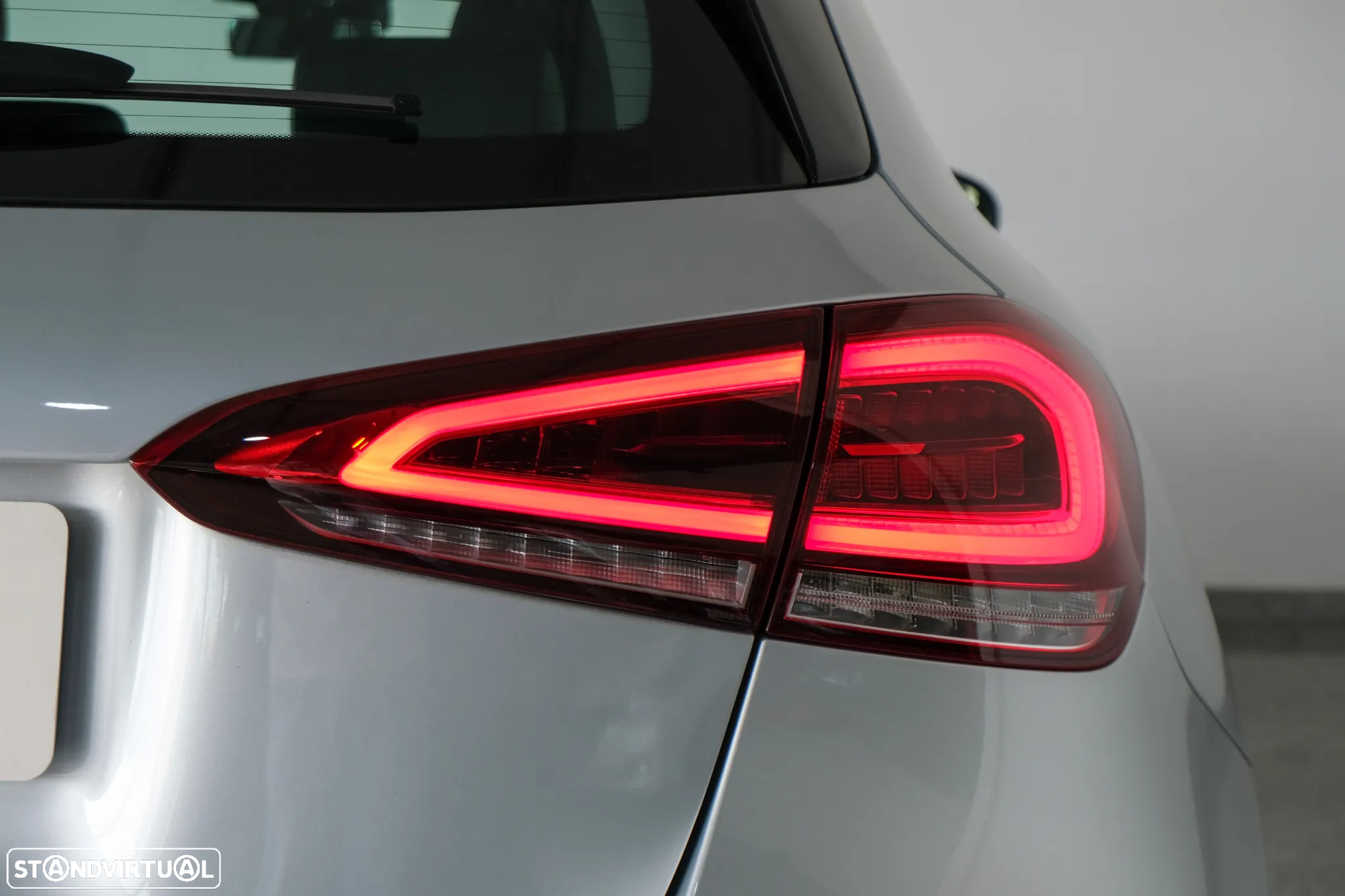 Mercedes-Benz A 250 e Progressive - 10