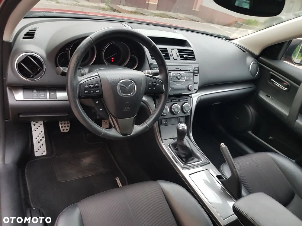 Mazda 6 - 8
