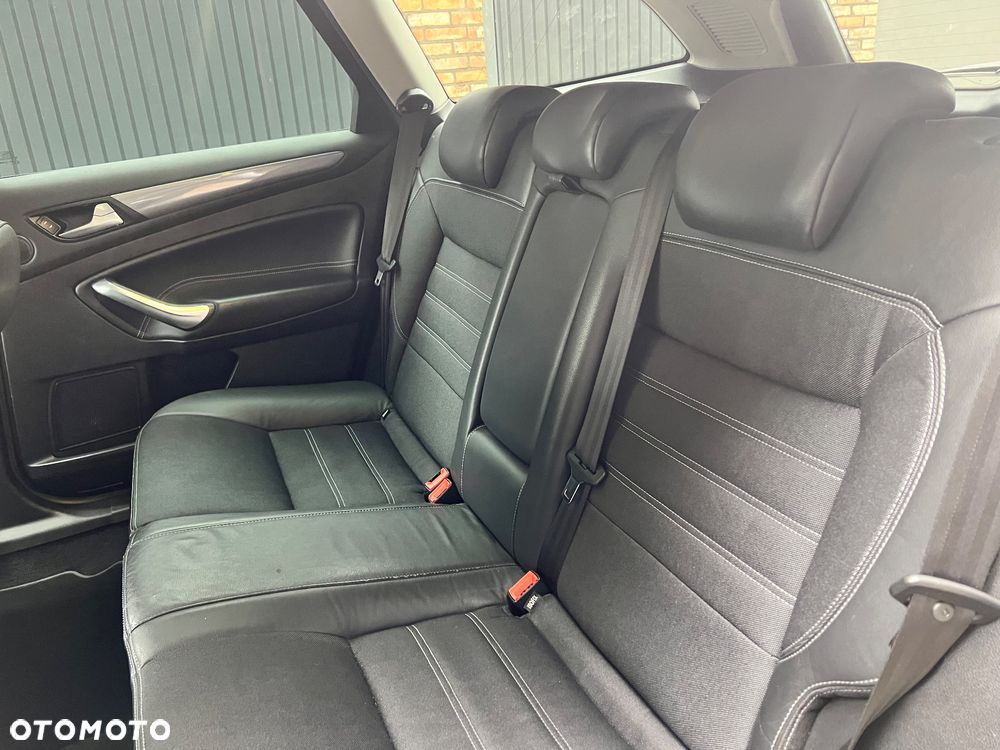 Ford Mondeo 2.0 TDCi Champions Edition - 30