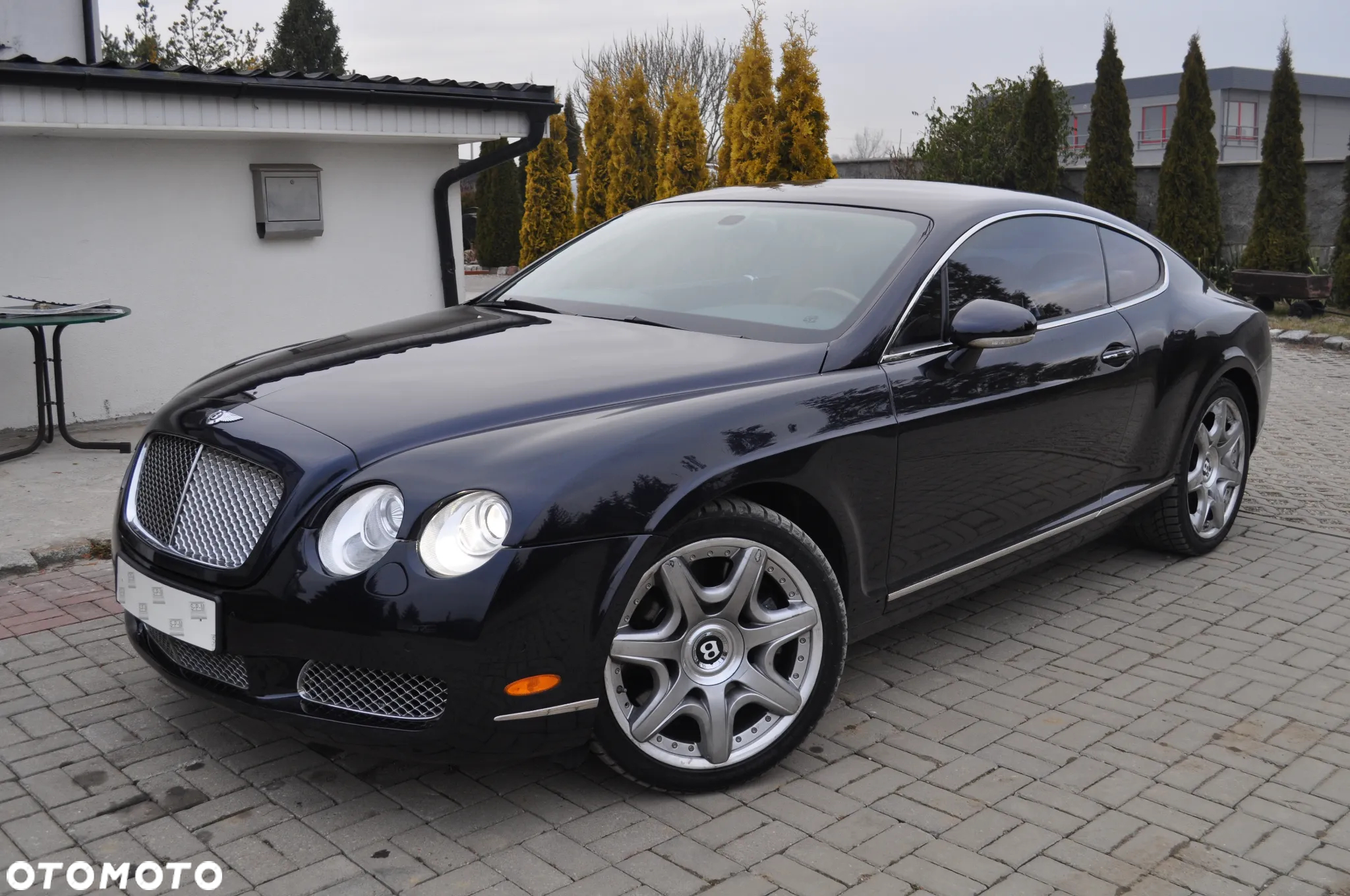 Bentley Continental GT Standard - 3