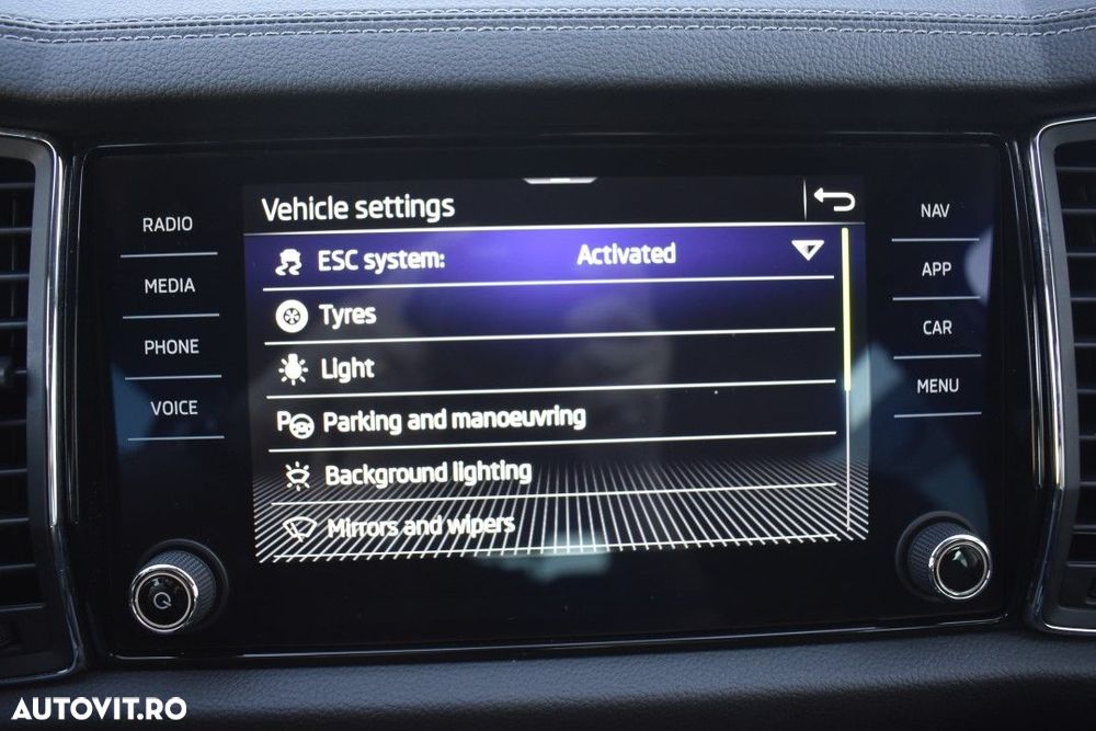 Skoda Kodiaq 2.0 TDI 4X4 DSG Sportline - 28