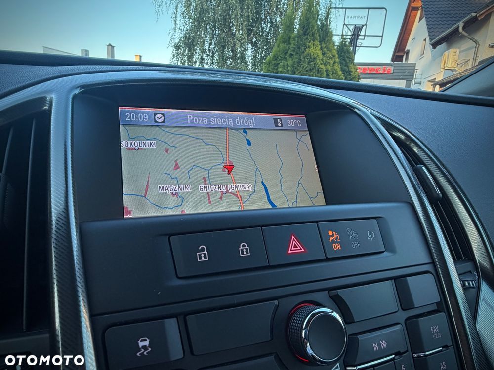 Opel Astra 1.4 T Cosmo - 25