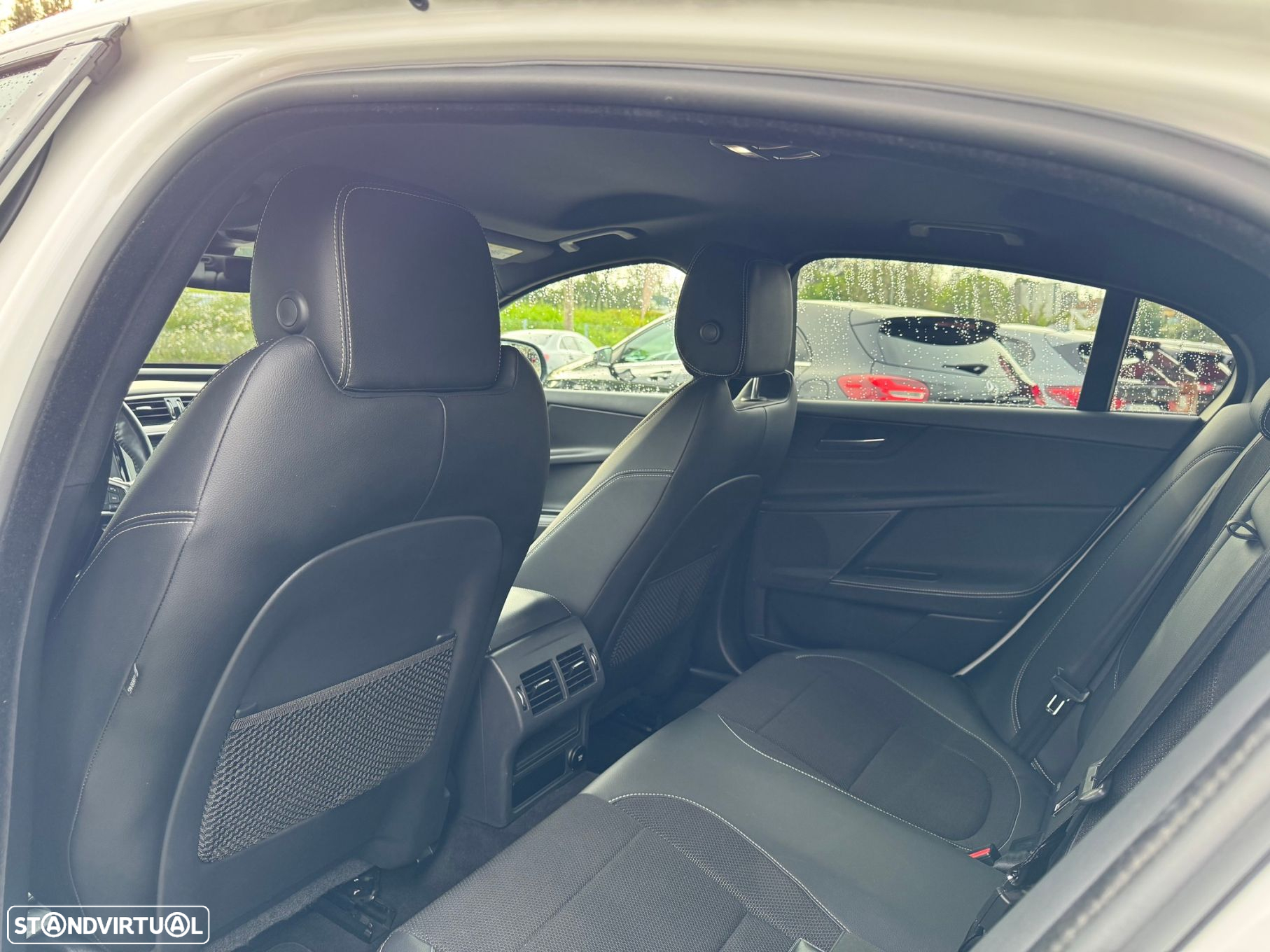 Jaguar XE 20d Aut. R-Sport - 28