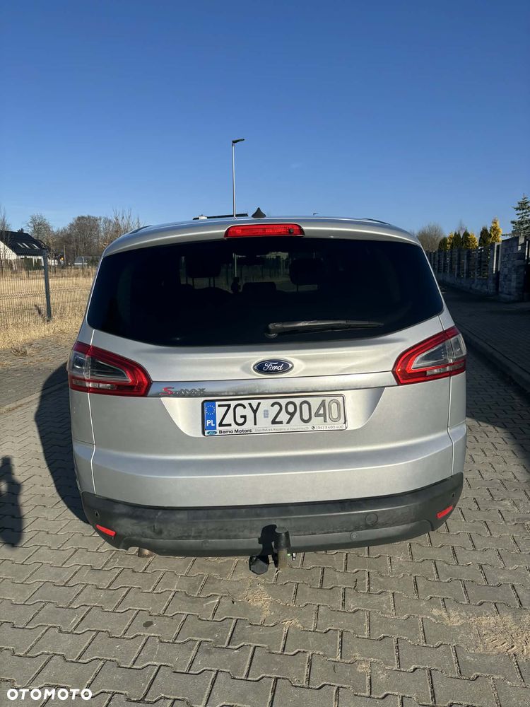 Ford S-Max 2.0 TDCi DPF Titanium - 6