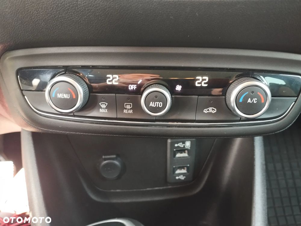 Opel Crossland X 1.2 T Eco 120 Lat S&S - 15