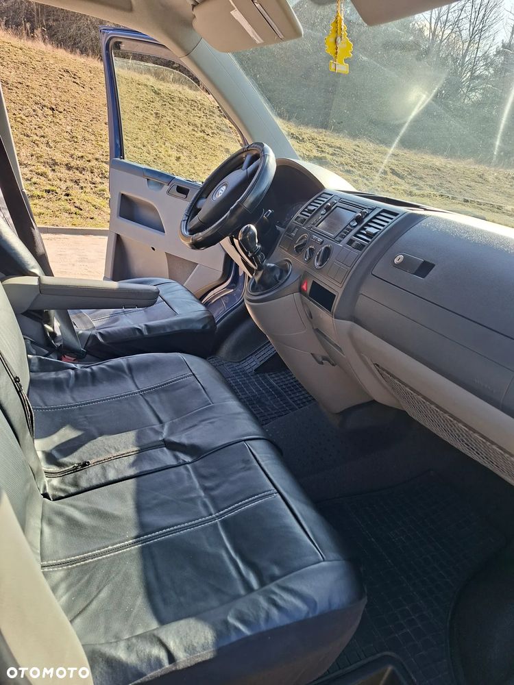 Volkswagen Transporter T5 - 12