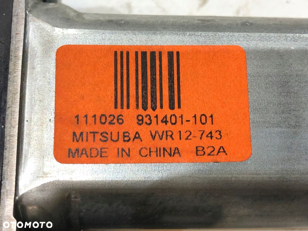 grand cherokee wk2 silniczek szyby lewy przód - 3