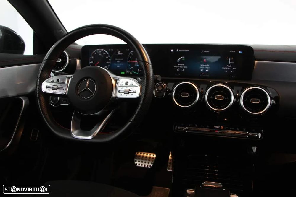 Mercedes-Benz CLA 250 e Shooting Brake AMG Line - 2