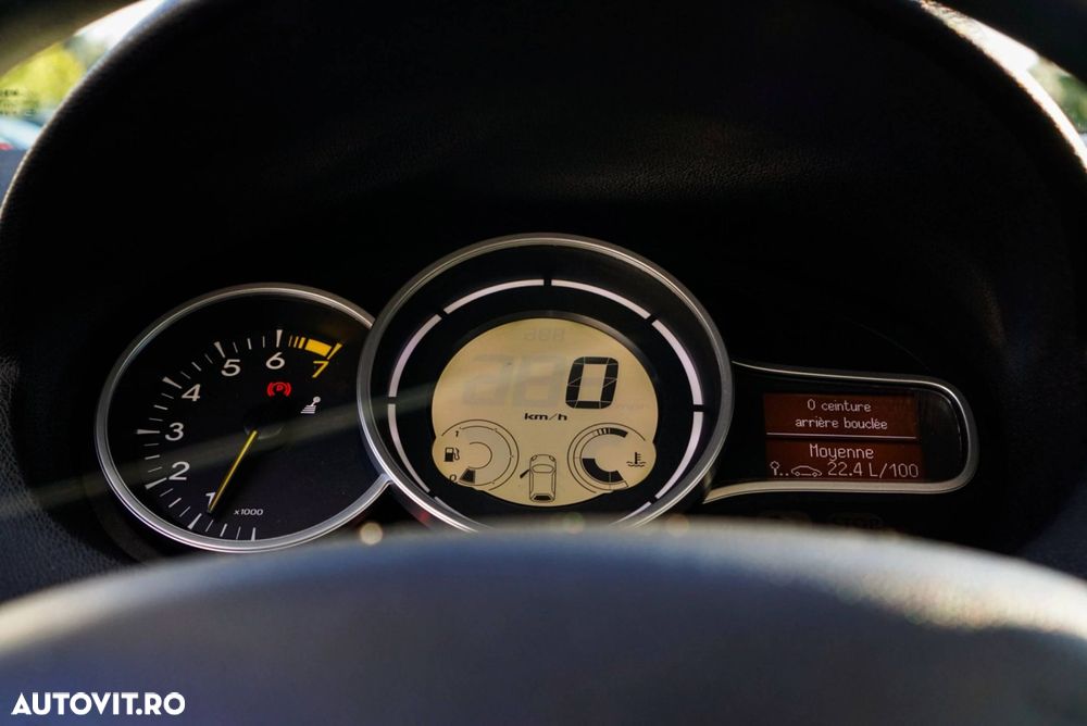 Renault Megane III Coupe 1.4 TCE Dynamique - 29