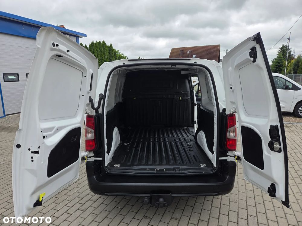 Opel Combo - 17