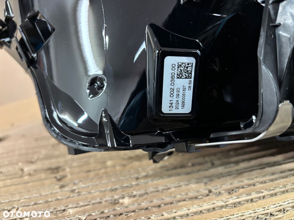 NMW  4 G22 G23 G26 Lift LCI LED 5A3B2F8-06 lampa prawa - 3