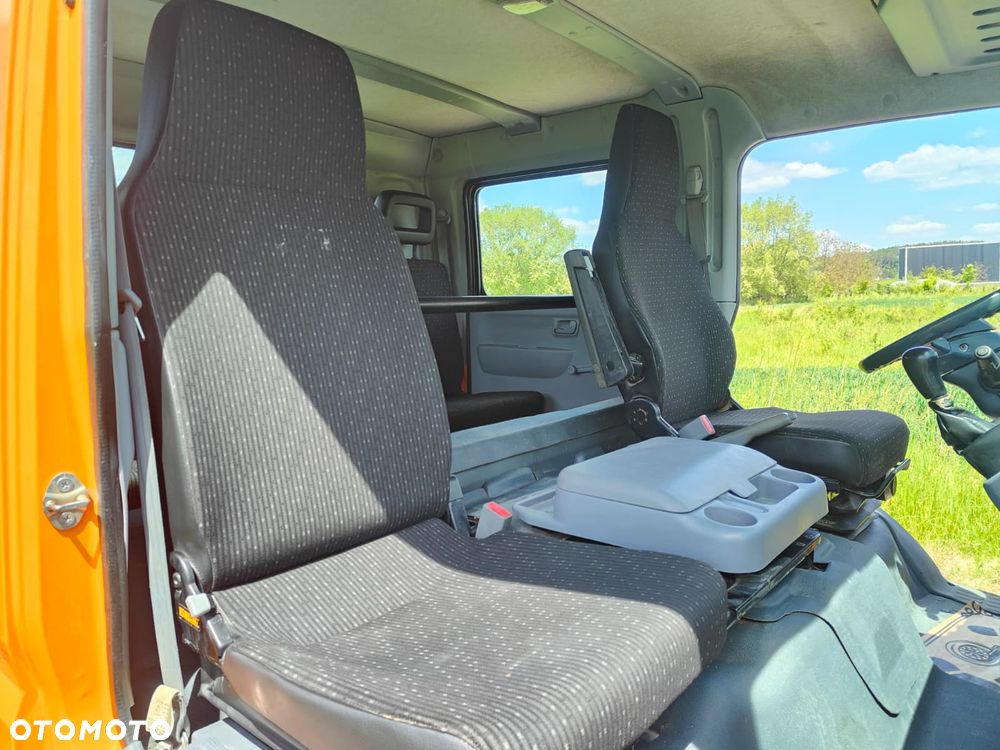 Mitsubishi Fuso Canter - 21